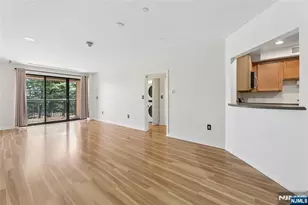 1 Orient Way 204, Rutherford, NJ 07070 - Photo 16