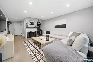 113 Macleish Ct, Mahwah, NJ 07430 - Photo 16