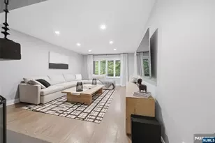 113 Macleish Ct, Mahwah, NJ 07430 - Photo 20