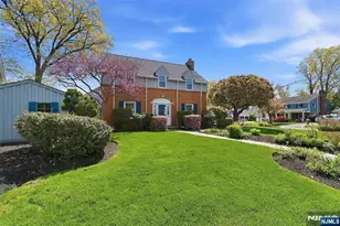 306 Concord Dr, Maywood, NJ 07607 - Photo 2