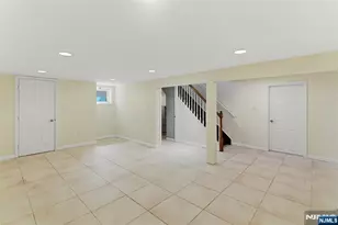 306 Concord Dr, Maywood, NJ 07607 - Photo 32