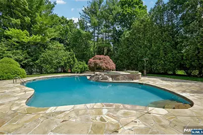 41 Sunflower Drive, Upper Saddle River, NJ 07458 - Photo 44