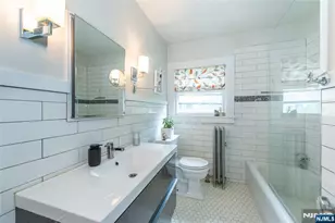34 Oakwood Ave, Montclair, NJ 07043 - Photo 36
