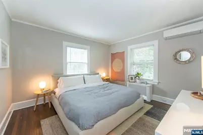 34 Oakwood Avenue, Montclair, NJ 07043 - Photo 38