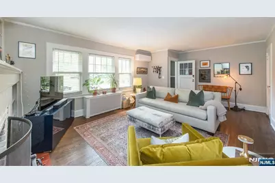 34 Oakwood Avenue, Montclair, NJ 07043 - Photo 24