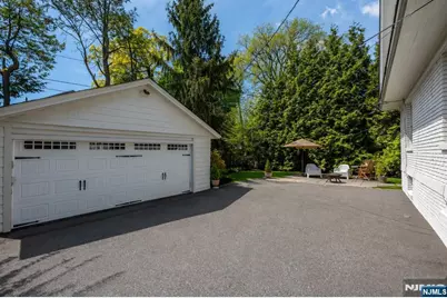 34 Oakwood Avenue, Montclair, NJ 07043 - Photo 46