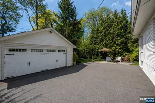34 Oakwood Ave, Montclair, NJ 07043 - Photo 46