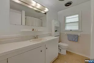 5 Decker Rd, Phillipsburg, NJ 08865 - Photo 14