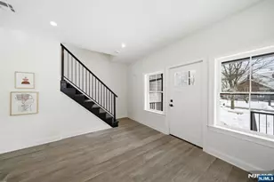 28 Irving St, Montclair, NJ 07042 - Photo 12