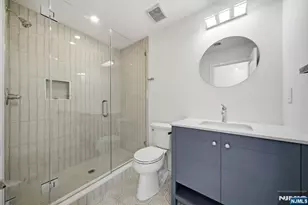 28 Irving St, Montclair, NJ 07042 - Photo 26
