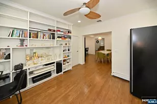 33 Parkway, Maywood, NJ 07607 - Photo 10