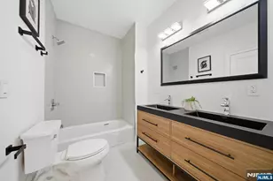 28 1/2 Irving St, Montclair, NJ 07042 - Photo 18