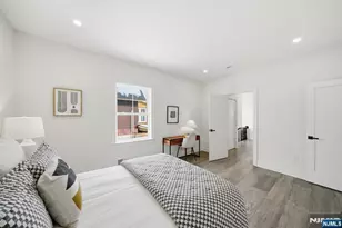 28 1/2 Irving St, Montclair, NJ 07042 - Photo 16