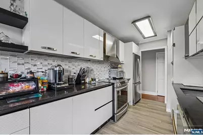 200 Winston L09 #L09, Cliffside Park, NJ 07010 - Photo 28