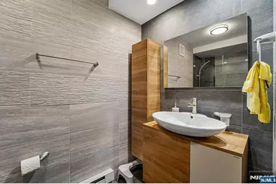 200 Winston L09 #L09, Cliffside Park, NJ 07010 - Photo 14