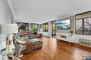 200 Winston L09, Cliffside Park, NJ 07010 - Photo 4