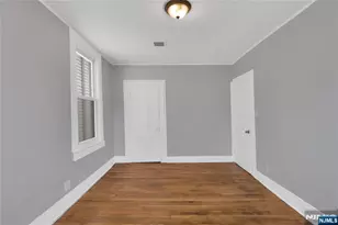 106 11th St, Newark, NJ 07107 - Photo 24