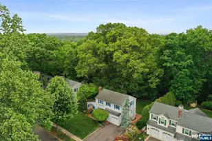 557 Monroe Ct, River Edge, NJ 07661 - Photo 4