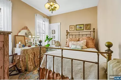 194 Hillside Avenue, Glen Ridge, NJ 07028 - Photo 14