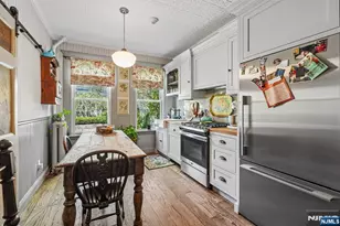 194 Hillside Ave, Glen Ridge, NJ 07028 - Photo 10