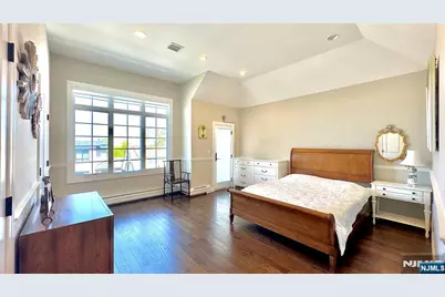 330 8th Street 1 #1, Palisades Park, NJ 07650 - Photo 8