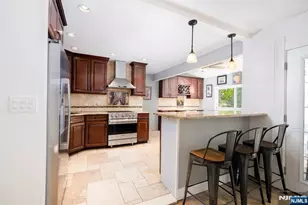 19 Highview Terrace, Cedar Grove, NJ 07009 - Photo 6