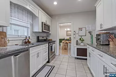 50 Lewis Place, Totowa, NJ 07512 - Photo 10