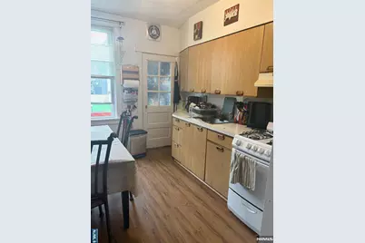 229 5th Street, Fairview, NJ 07022 - Photo 8