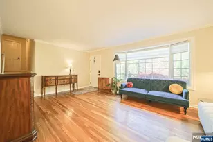 181 Crescent St, Closter, NJ 07624 - Photo 8