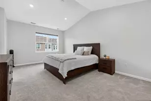 8 Veterans Dr, Wood Ridge, NJ 07075 - Photo 26
