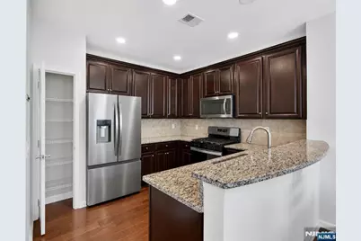8 Veterans Drive, Wood Ridge, NJ 07075 - Photo 14