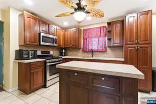 8-10 Horatio St, Newark, NJ 07105 - Photo 6