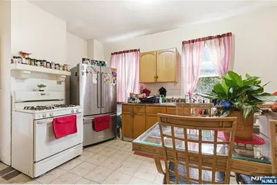 8-10 Horatio Street, Newark, NJ 07105 - Photo 16