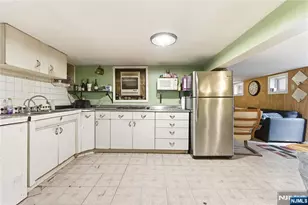 8-10 Horatio St, Newark, NJ 07105 - Photo 34