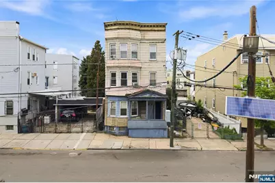 8-10 Horatio Street, Newark, NJ 07105 - Photo 1