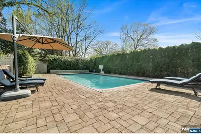 1115 Briar Way, Fort Lee, NJ 07024 - Photo 48