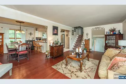 10 Evers Court, Wayne, NJ 07470 - Photo 6