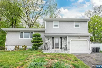 10 Evers Court, Wayne, NJ 07470 - Photo 1