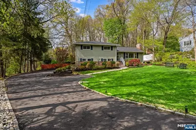 167 Mountain Avenue, New Providence, NJ 07974 - Photo 2