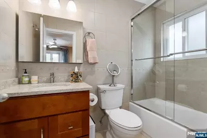 167 Mountain Avenue, New Providence, NJ 07974 - Photo 22