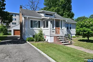 115 Forest Pl, Rochelle Park Township, NJ 07662 - Photo 24
