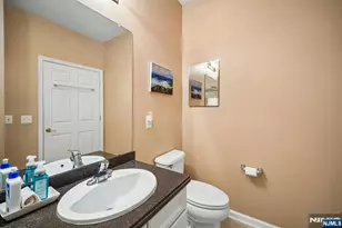 3 Slate Ct D-1, Woodland Park, NJ 07424 - Photo 18