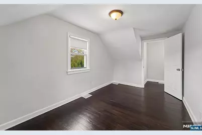 19 Elmwood, West Orange Township, NJ 07052 - Photo 24
