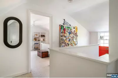 583 Highland Avenue, Montclair, NJ 07043 - Photo 32