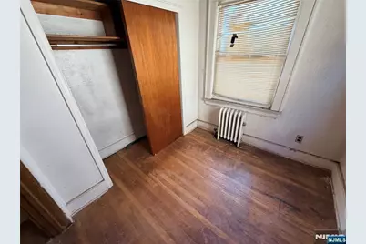 126 Chestnut Street, East Orange, NJ 07018 - Photo 20