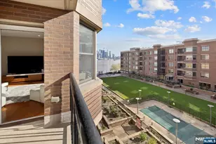 20 Ave At Port Imperial 429, West New York, NJ 07093 - Photo 12