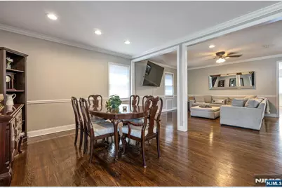 530 5th Avenue, Lyndhurst Township, NJ 07071 - Photo 8