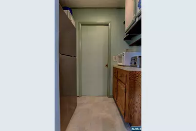 15-14 Bellair Avenue, Fair Lawn, NJ 07410 - Photo 16
