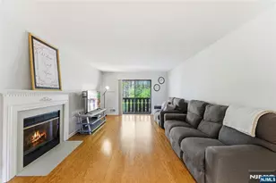 3711 Mark Twain Way, Mahwah, NJ 07430 - Photo 4