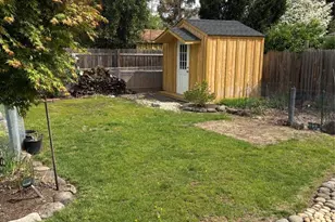 157 Queen St, Bergenfield, NJ 07621 - Photo 22